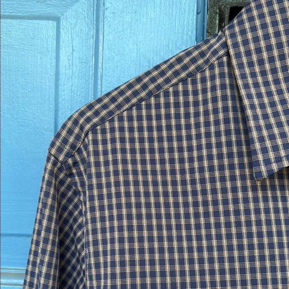 UNTUCKit Navy and White Checkered Button Down Shirt - Picture 3 of 3